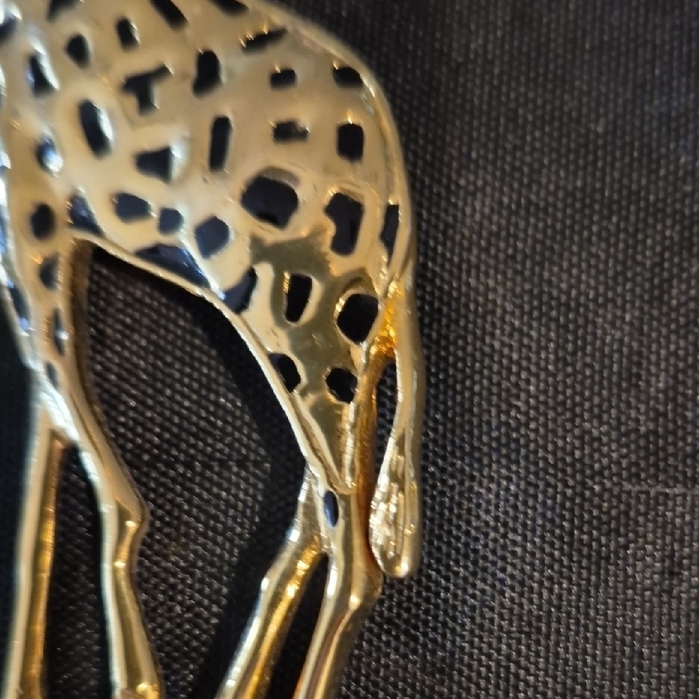 Large Gold Giraffe Statement Brooch With Black Enamel Details - Picture 3 of 5